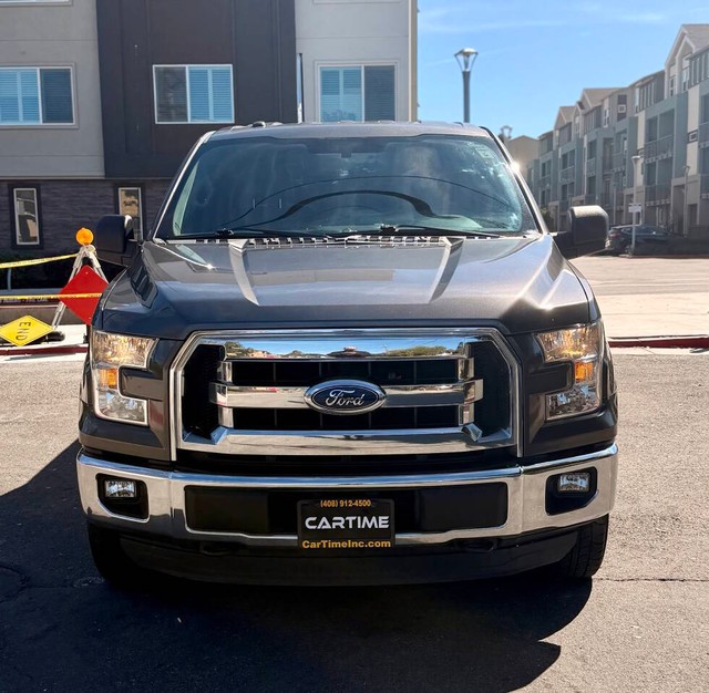 Ford F-150 Vehicle Full-screen Gallery Image 03