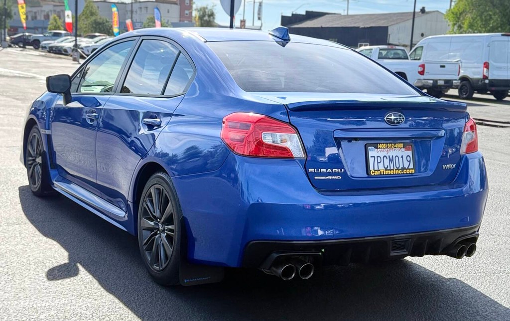 Subaru WRX Vehicle Full-screen Gallery Image 07