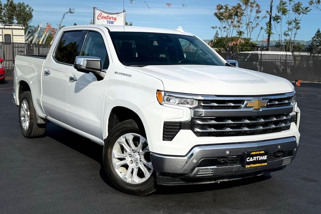 Chevrolet Silverado 1500 Vehicle Full-screen Gallery Image 03