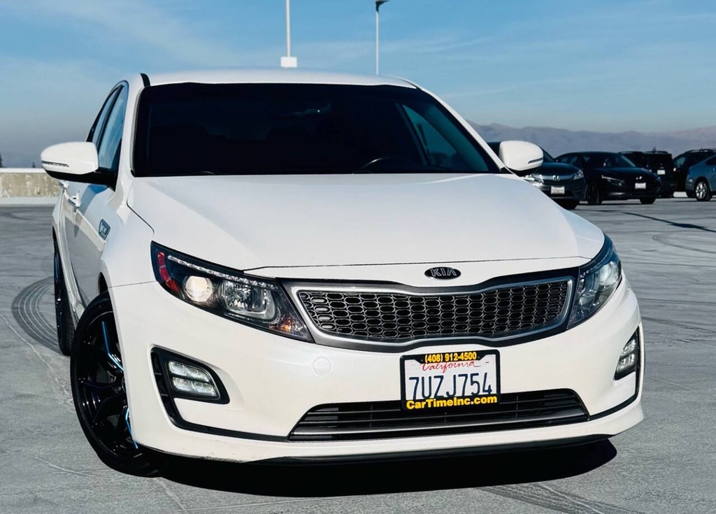 Kia Optima Hybrid Vehicle Full-screen Gallery Image 02