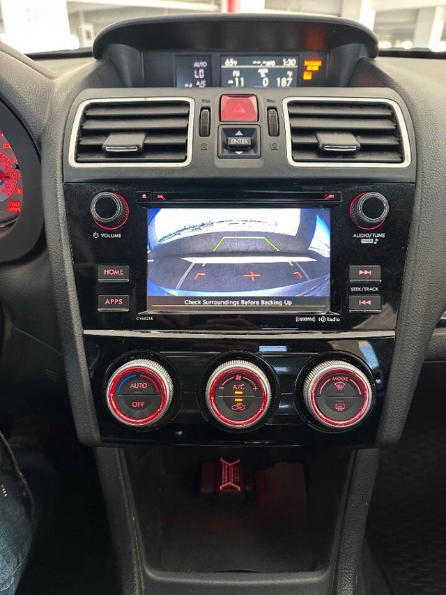 Subaru WRX Vehicle Full-screen Gallery Image 11