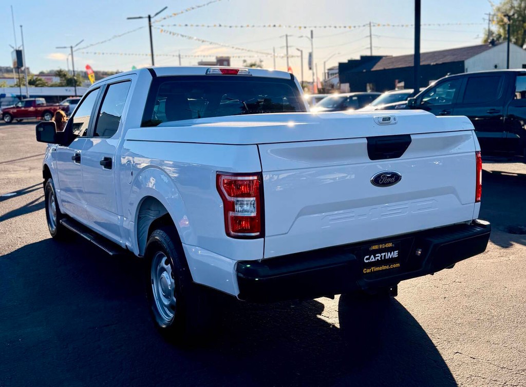 Ford F-150 Vehicle Full-screen Gallery Image 04