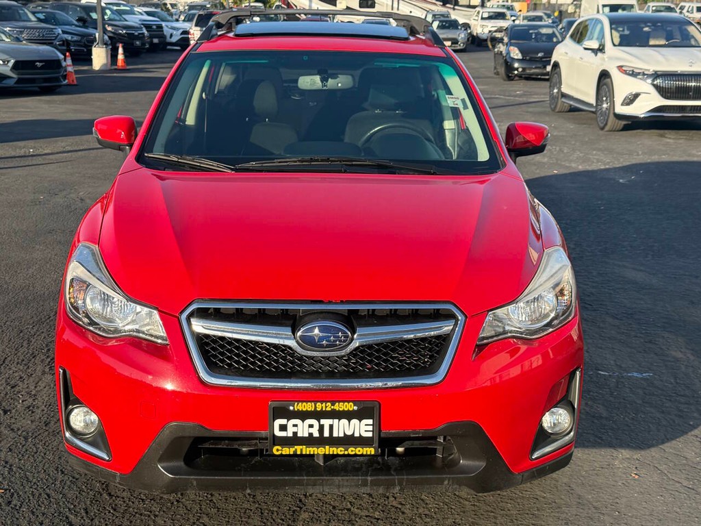 Subaru Crosstrek Vehicle Full-screen Gallery Image 08