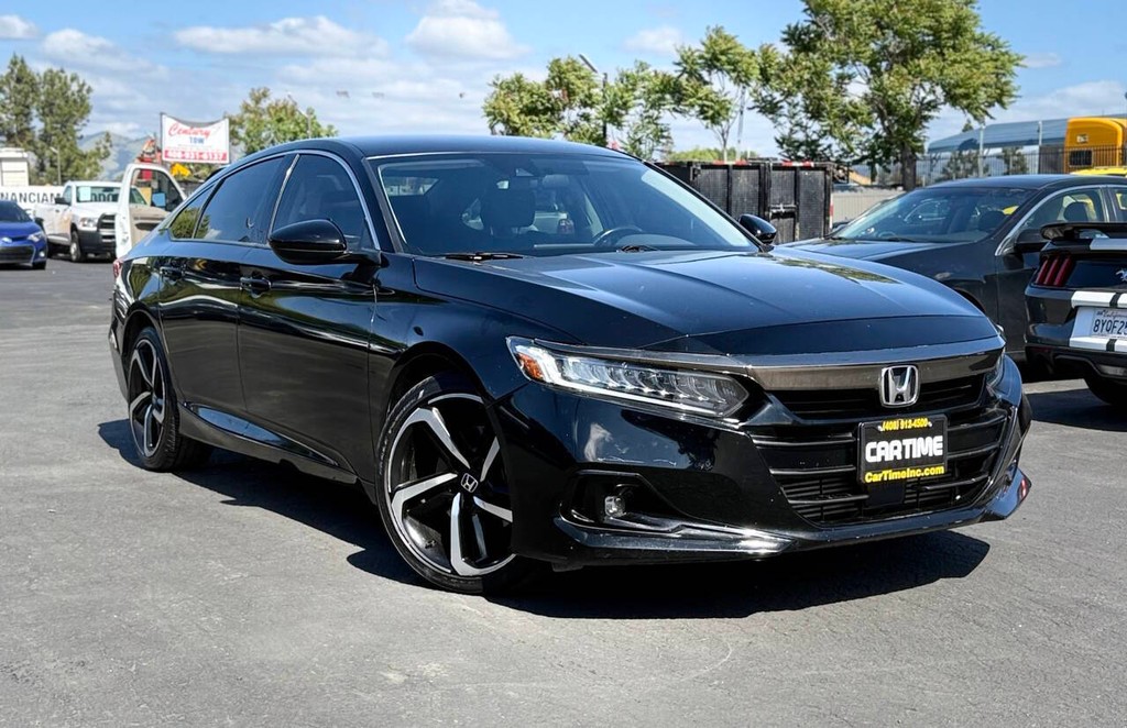Honda Accord Sedan Vehicle Full-screen Gallery Image 03
