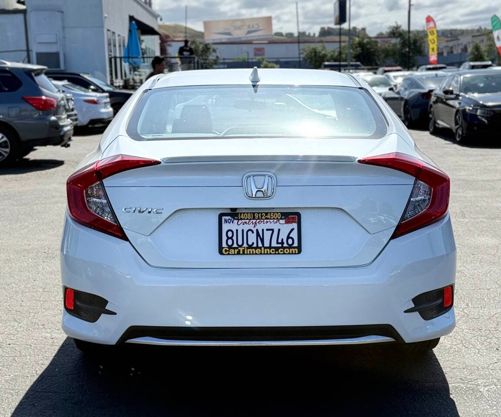 Honda Civic Sedan Vehicle Full-screen Gallery Image 07