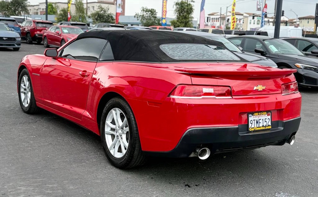 Chevrolet Camaro Vehicle Full-screen Gallery Image 11