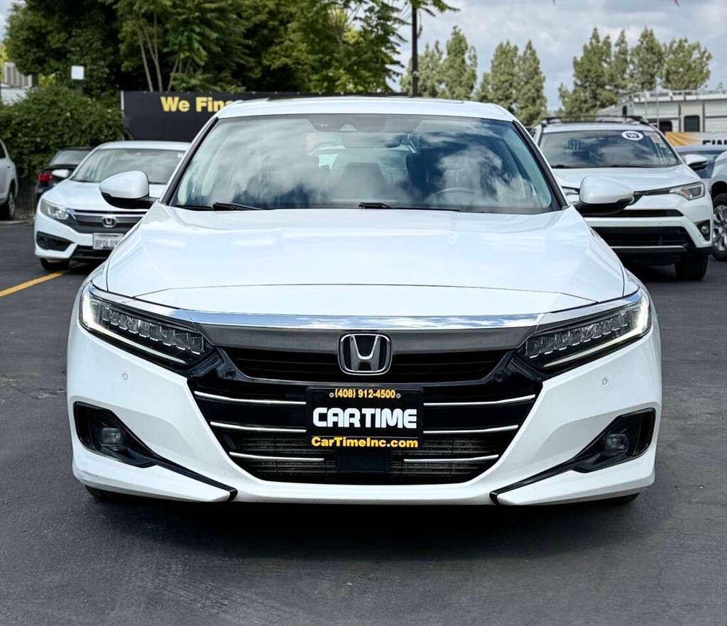 Honda Accord Sedan Vehicle Full-screen Gallery Image 03
