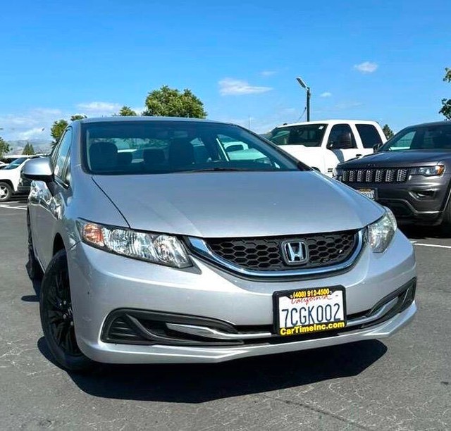 Honda Civic Vehicle Full-screen Gallery Image 03