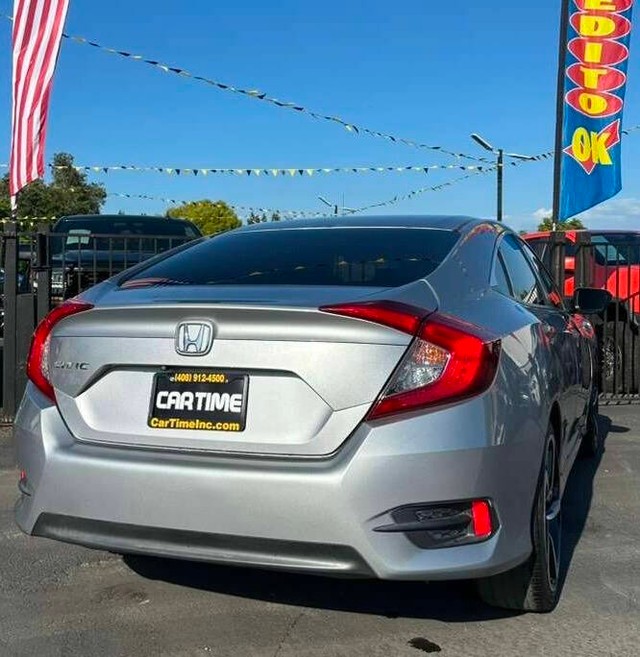 Honda Civic Vehicle Full-screen Gallery Image 06