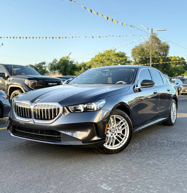 more details - bmw 5 series