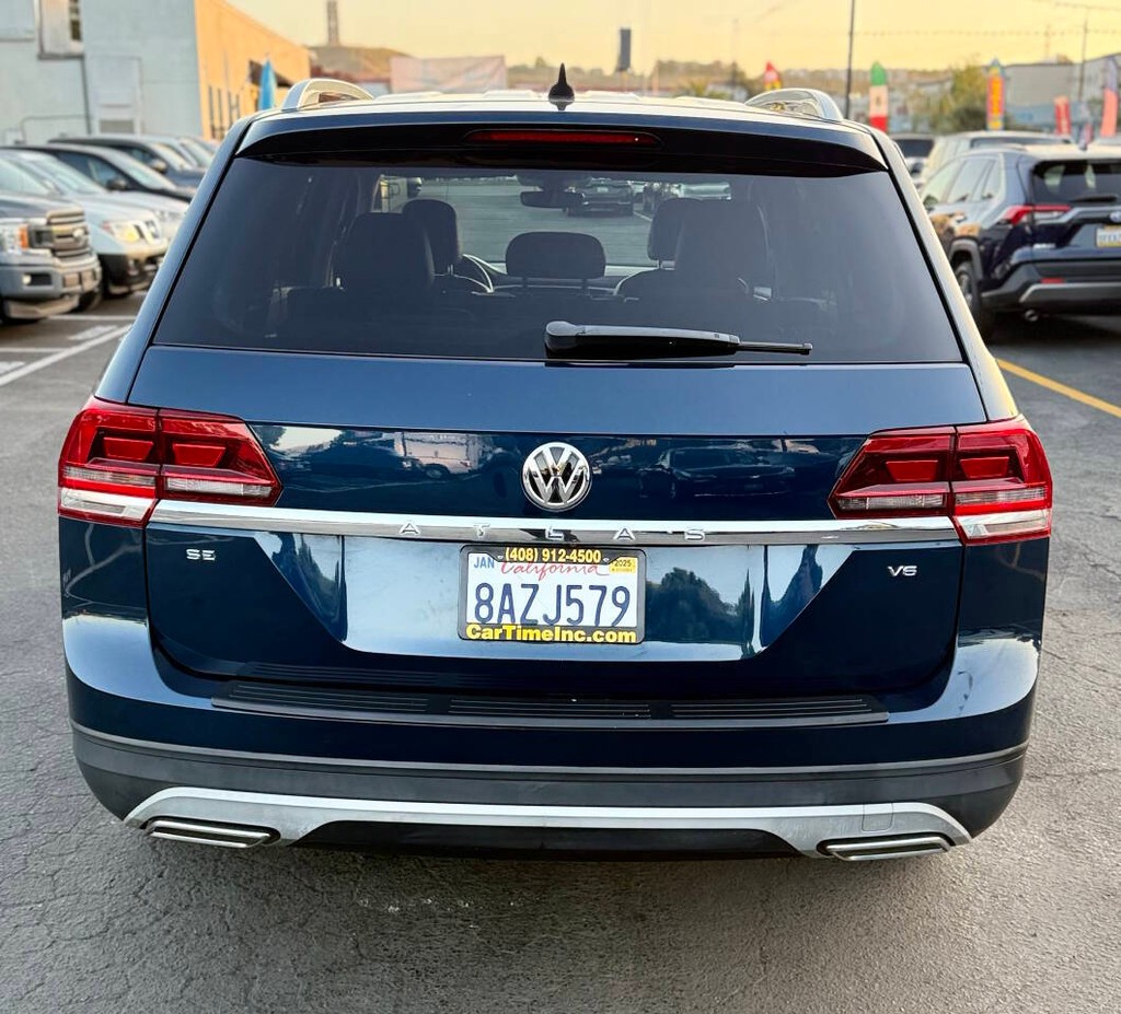 Volkswagen Atlas Vehicle Full-screen Gallery Image 07