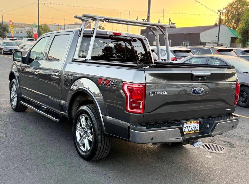 Ford F-150 Vehicle Full-screen Gallery Image 08