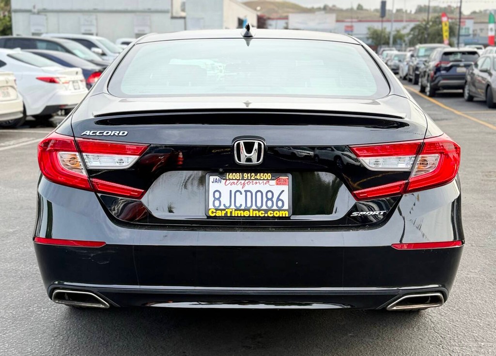 Honda Accord Sedan Vehicle Full-screen Gallery Image 07