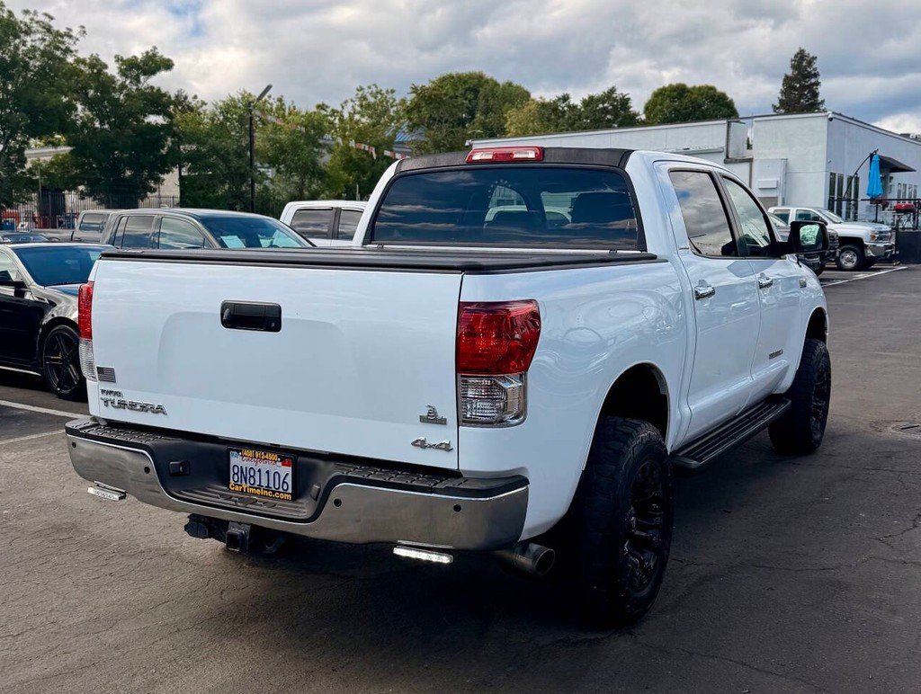 Toyota Tundra 4WD Truck Vehicle Full-screen Gallery Image 06