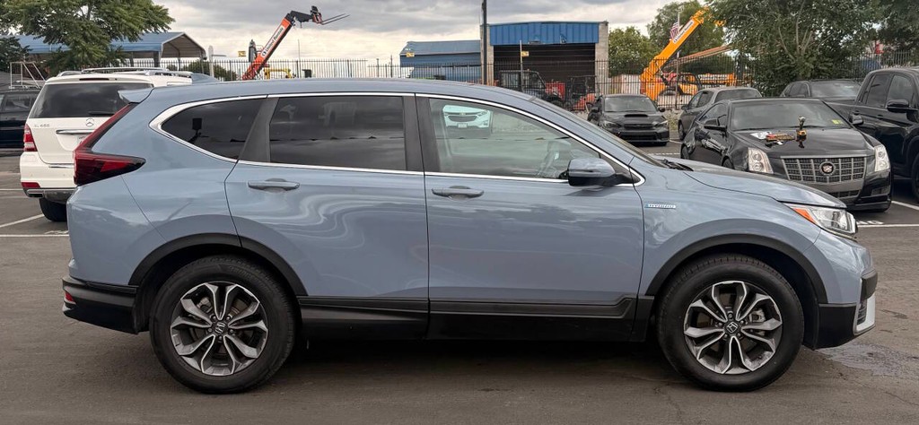 Honda CR-V Hybrid Vehicle Full-screen Gallery Image 08