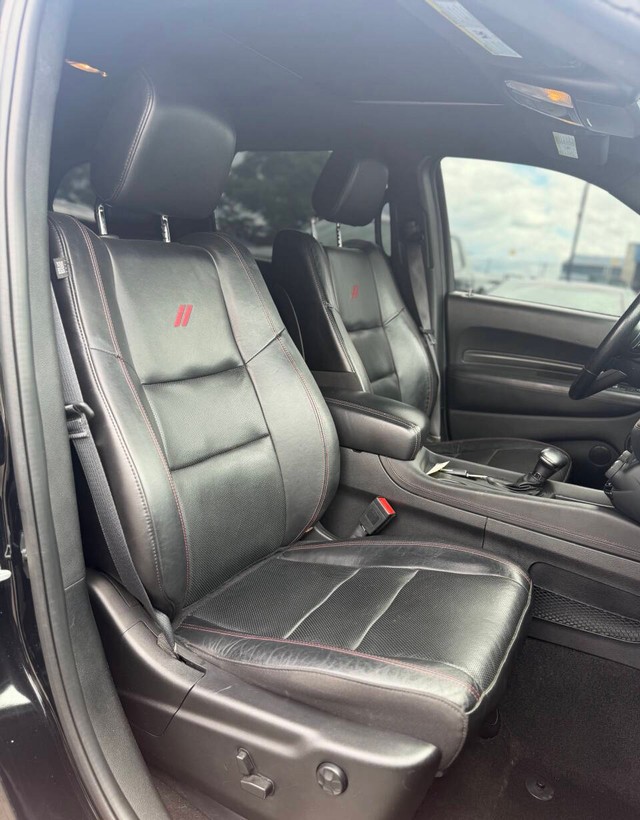 Dodge Durango Vehicle Full-screen Gallery Image 13