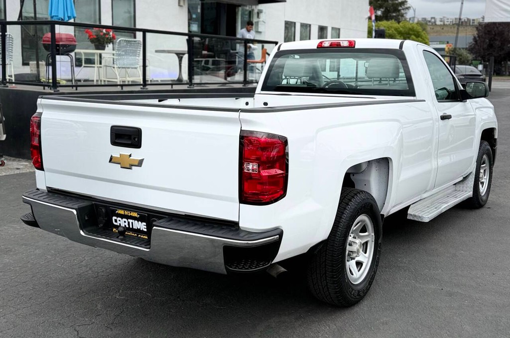Chevrolet Silverado 1500 Vehicle Full-screen Gallery Image 06