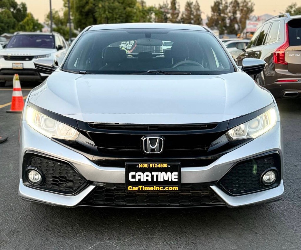 Honda Civic Hatchback Vehicle Full-screen Gallery Image 02