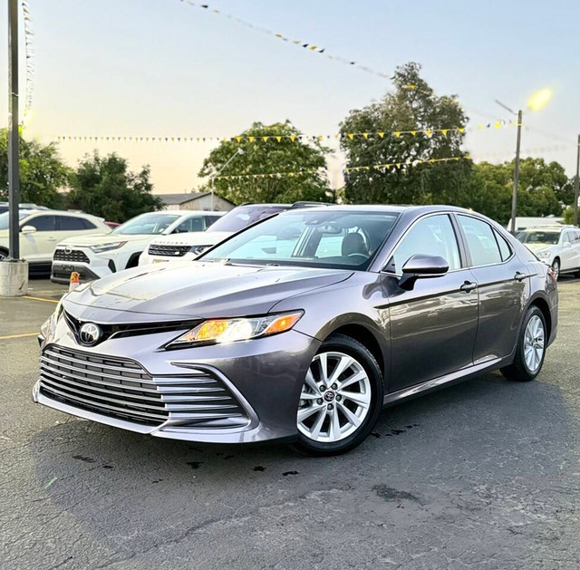 more details - toyota camry