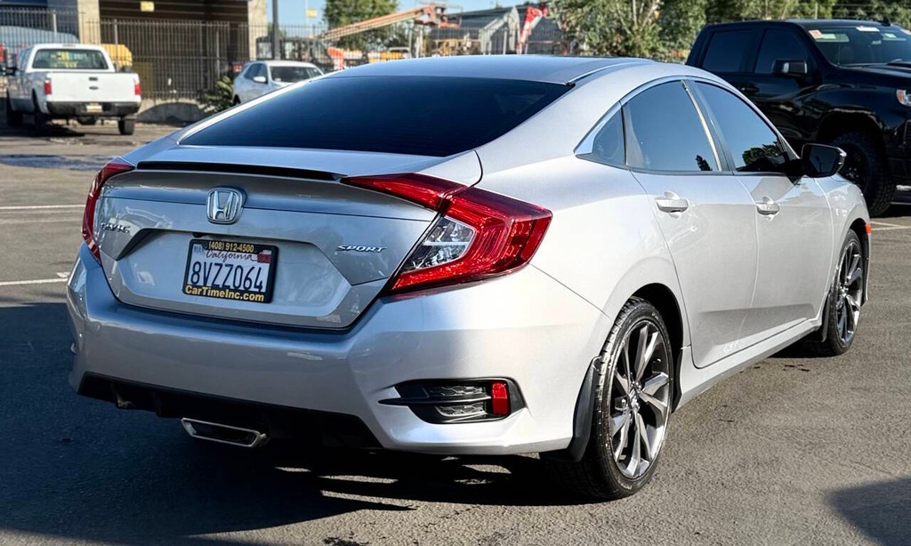 Honda Civic Sedan Vehicle Full-screen Gallery Image 07