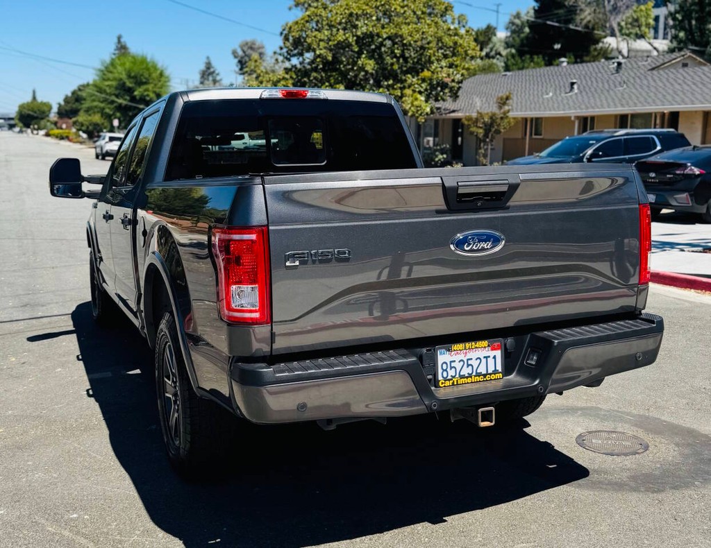 Ford F-150 Vehicle Full-screen Gallery Image 05