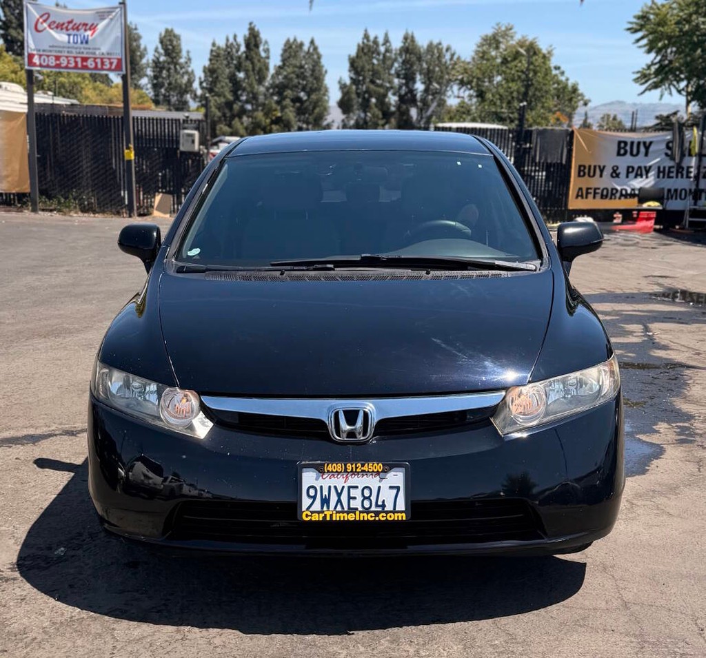 Honda Civic Sedan Vehicle Full-screen Gallery Image 03