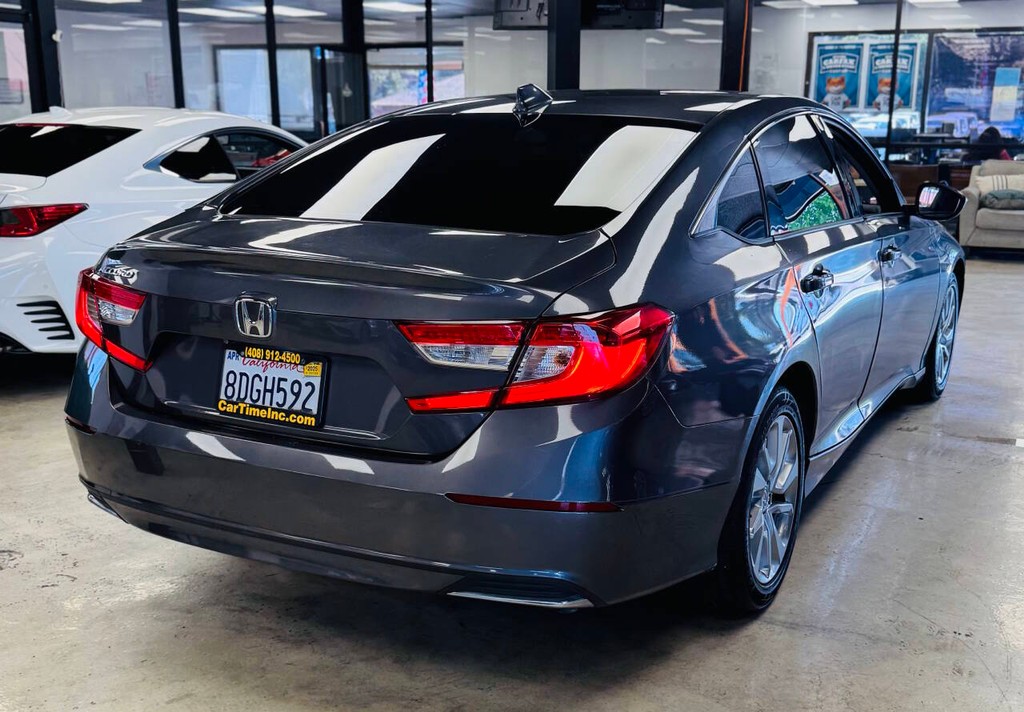 Honda Accord Sedan Vehicle Full-screen Gallery Image 08