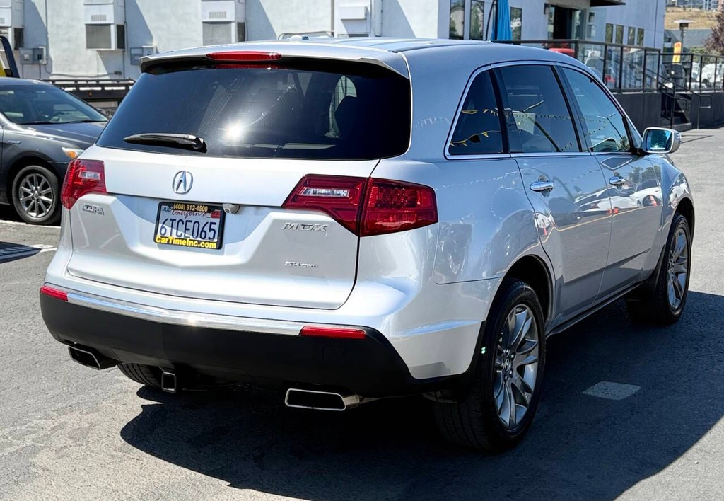 Acura MDX Vehicle Full-screen Gallery Image 06