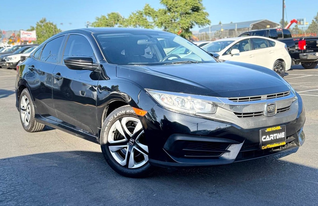 Honda Civic Sedan Vehicle Full-screen Gallery Image 02