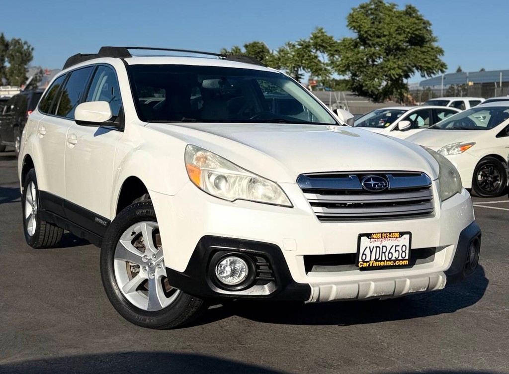 Subaru Outback Vehicle Full-screen Gallery Image 03