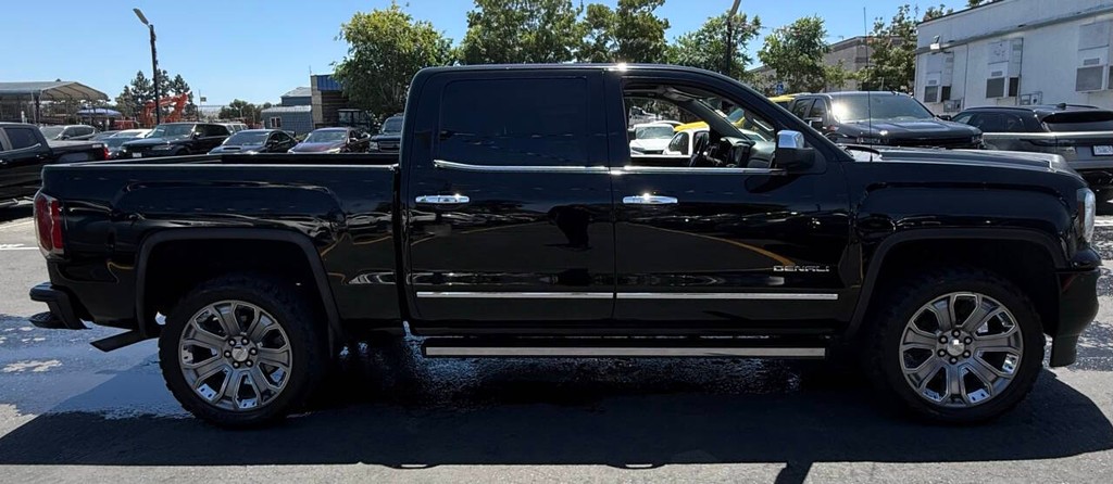 GMC Sierra 1500 Vehicle Full-screen Gallery Image 05