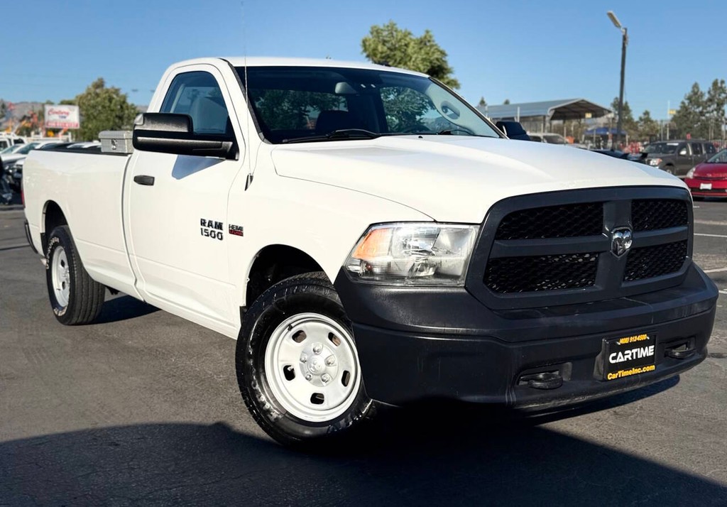 Ram 1500 Vehicle Full-screen Gallery Image 03