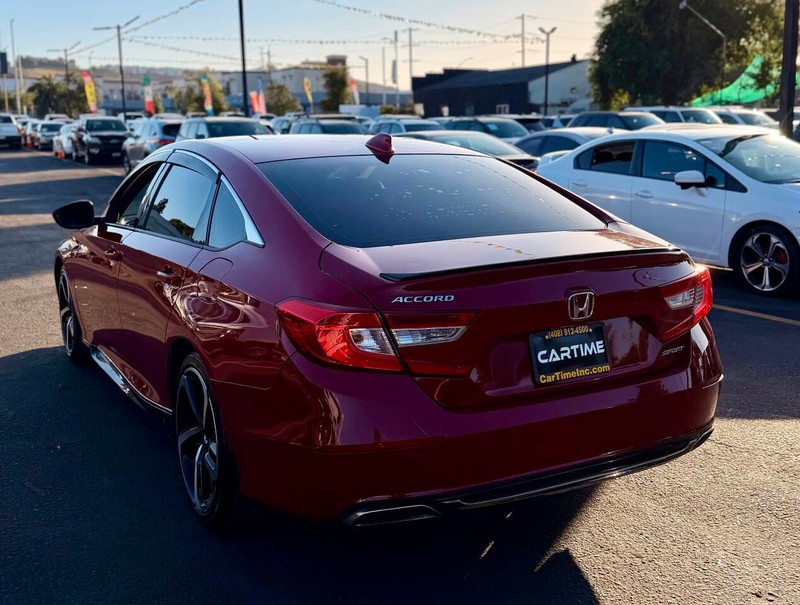 Honda Accord Sedan Vehicle Full-screen Gallery Image 03