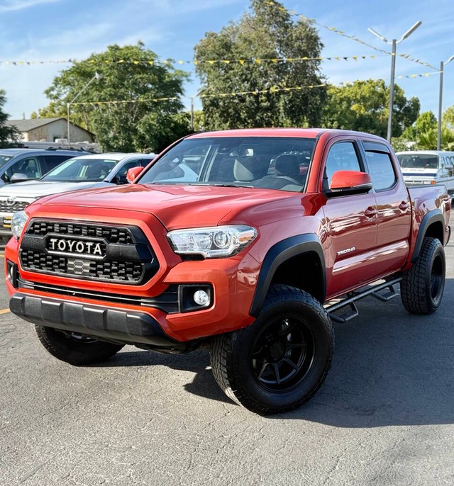 more details - toyota tacoma