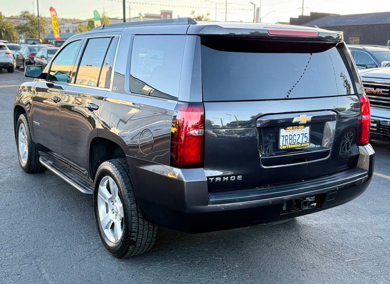 Chevrolet Tahoe Vehicle Full-screen Gallery Image 08