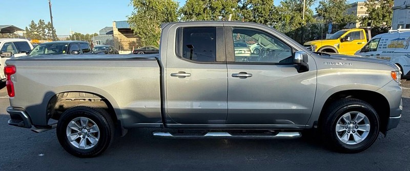 Chevrolet Silverado 1500 Vehicle Full-screen Gallery Image 05