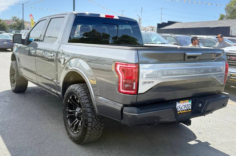 Ford F-150 Vehicle Full-screen Gallery Image 08