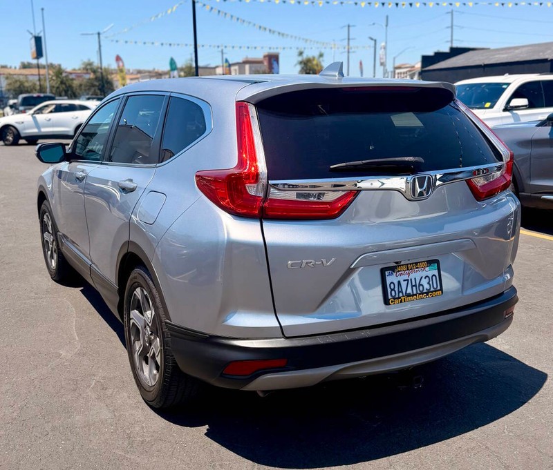 Honda CR-V Vehicle Full-screen Gallery Image 06