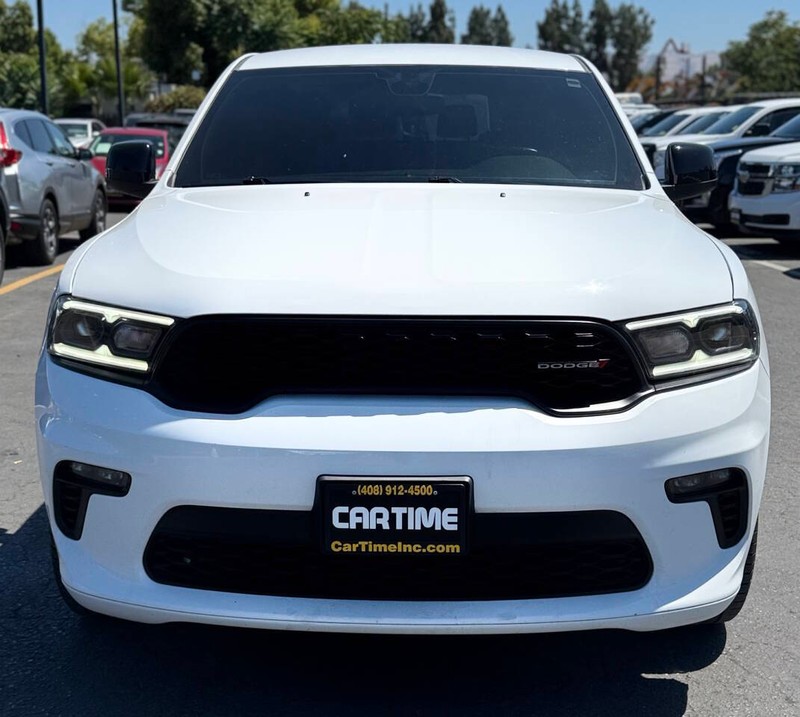Dodge Durango Vehicle Full-screen Gallery Image 02