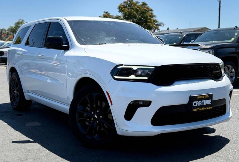 Dodge Durango Vehicle Full-screen Gallery Image 03