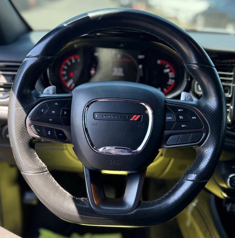 Dodge Durango Vehicle Full-screen Gallery Image 10