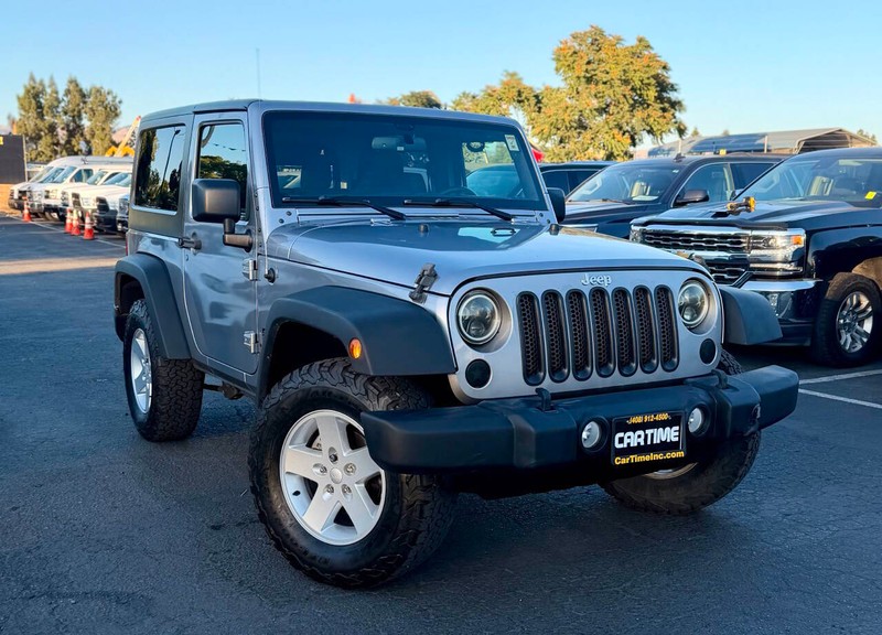 Jeep Wrangler JK Vehicle Full-screen Gallery Image 03