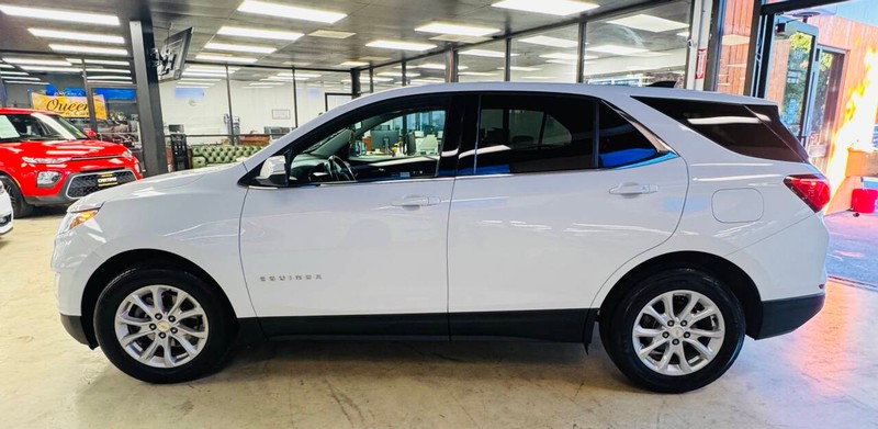 Chevrolet Equinox Vehicle Full-screen Gallery Image 04