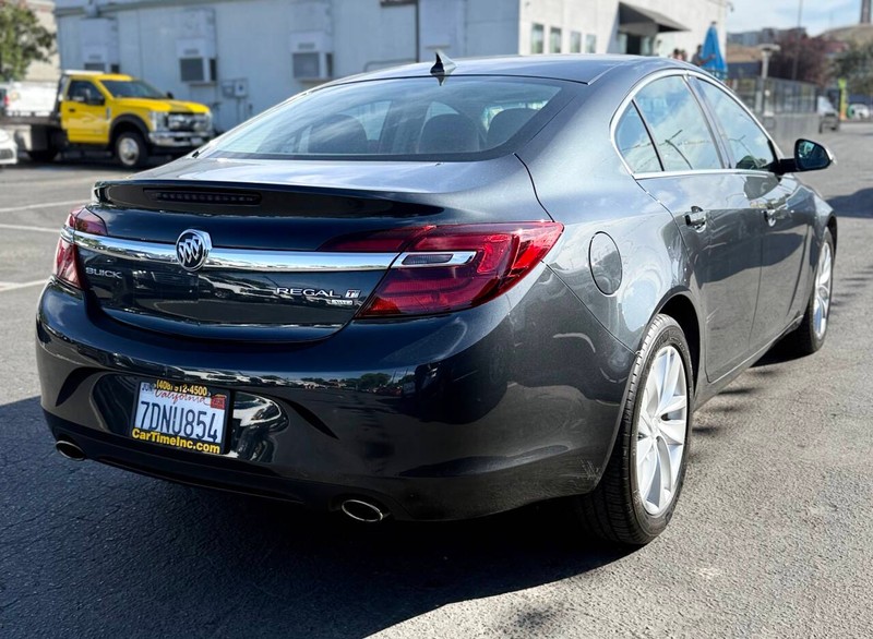 Buick Regal Vehicle Full-screen Gallery Image 06