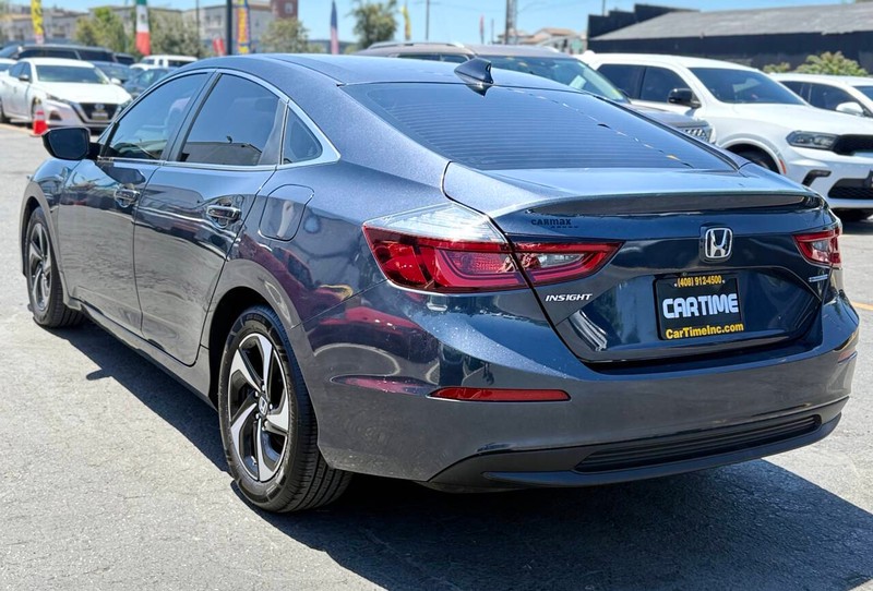 Honda Insight Vehicle Full-screen Gallery Image 08