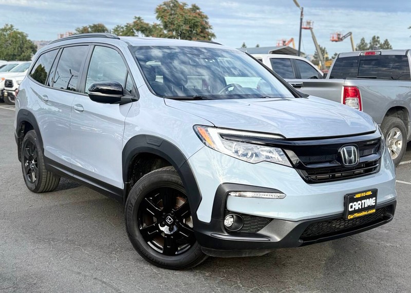Honda Pilot Vehicle Full-screen Gallery Image 02