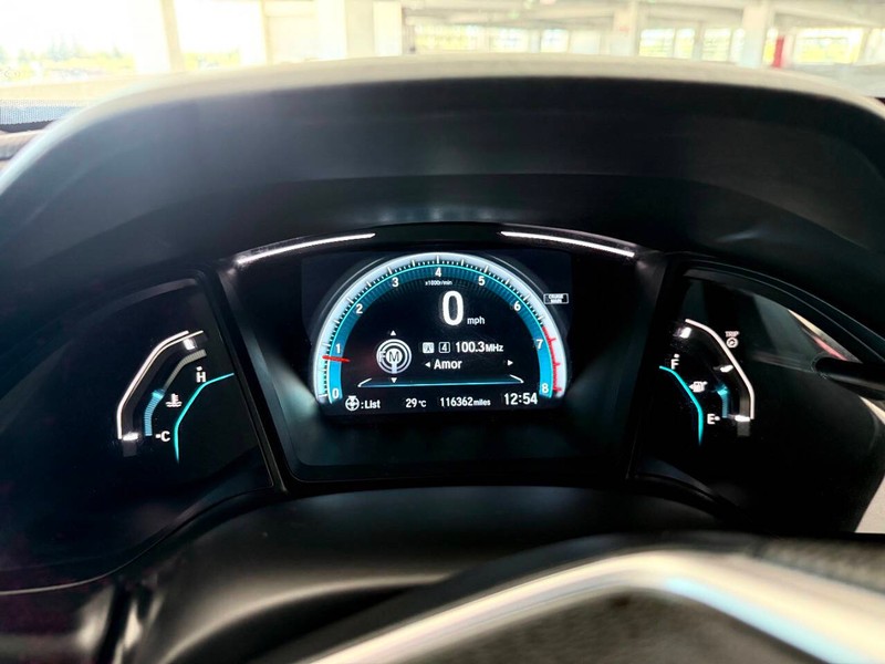 Honda Civic Sedan Vehicle Full-screen Gallery Image 08