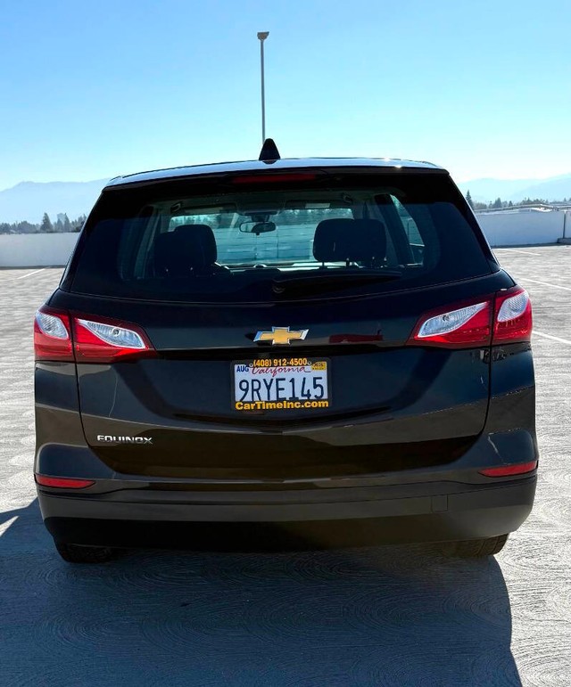 Chevrolet Equinox Vehicle Full-screen Gallery Image 06