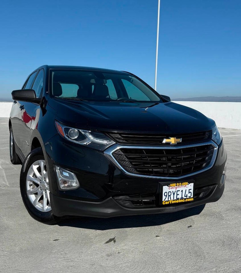Chevrolet Equinox Vehicle Full-screen Gallery Image 03