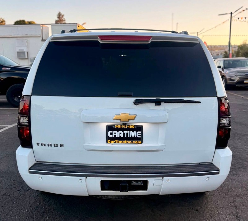Chevrolet Tahoe Vehicle Full-screen Gallery Image 05